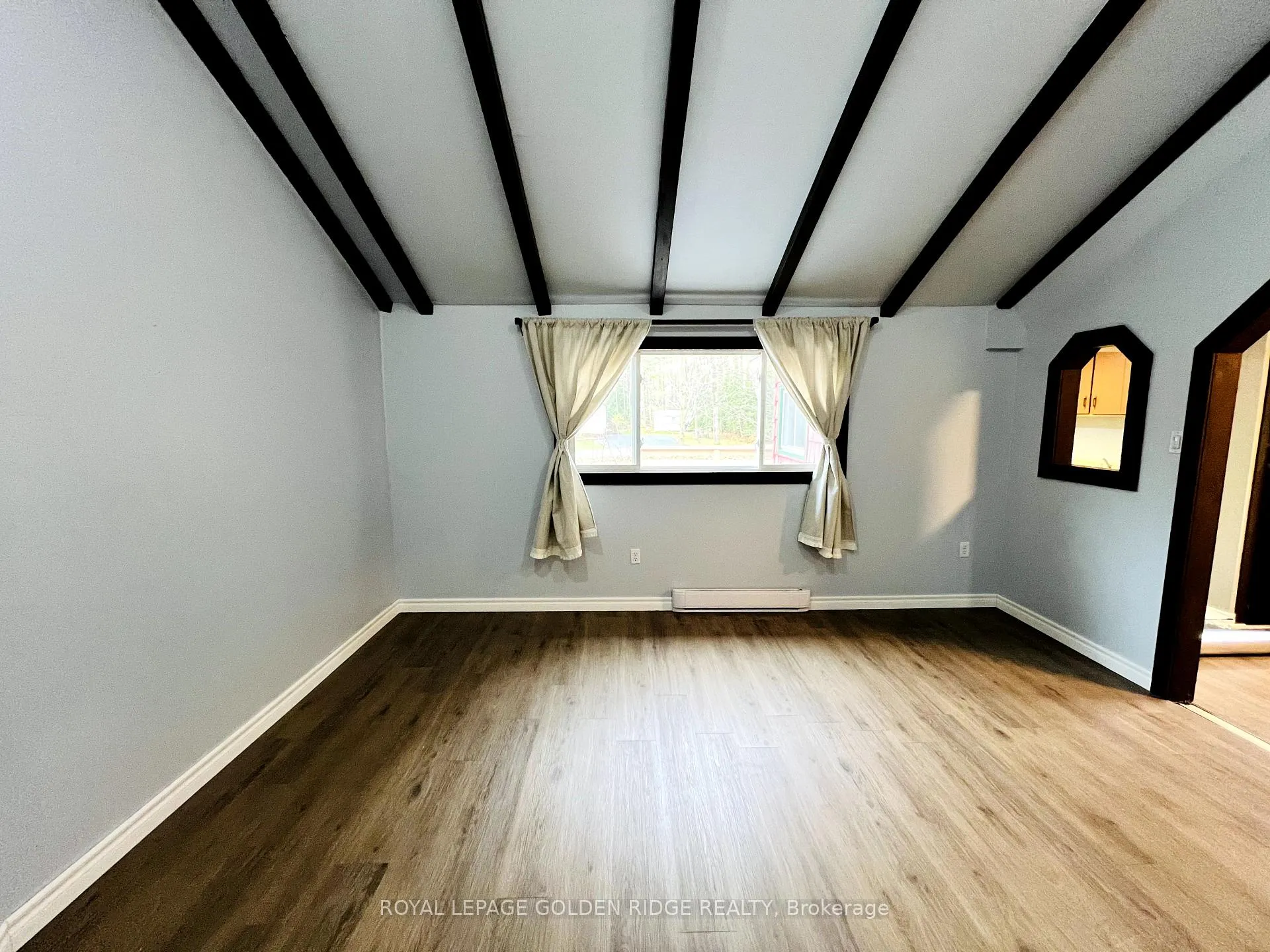 Photo 3 of 716 Florence Road, Innisfil, Alcona — HOMEH