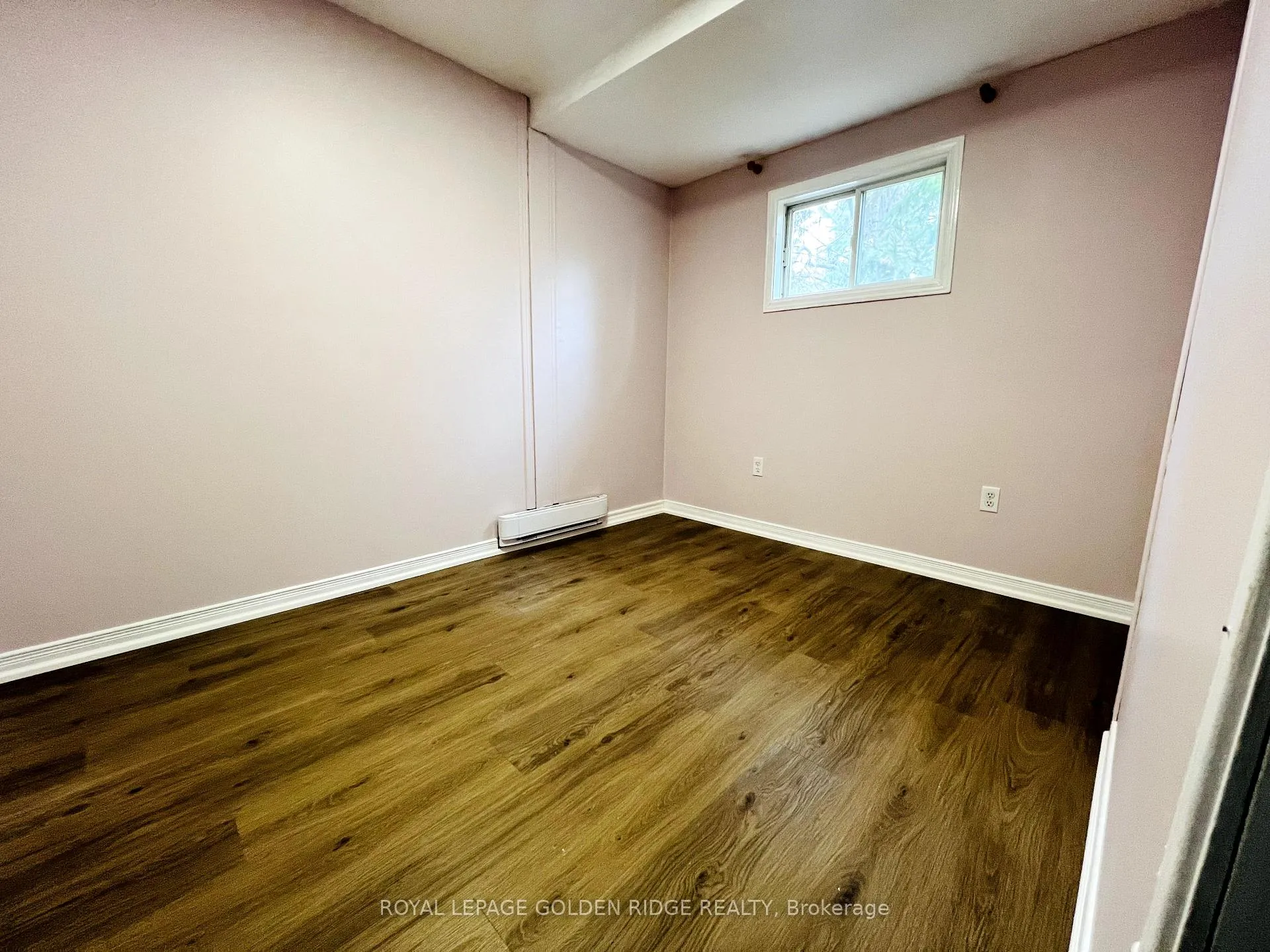 Photo 8 of 716 Florence Road, Innisfil, Alcona — HOMEH