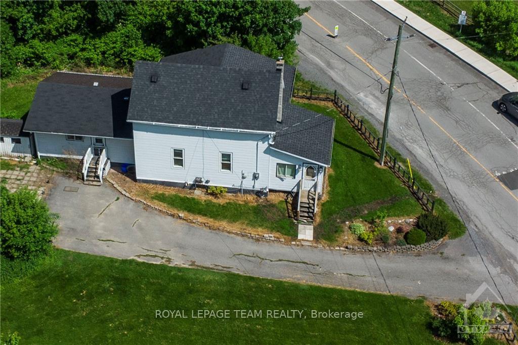 Photo 7 of 105 Langstaff Drive, Ottawa, Carp — HOMEH