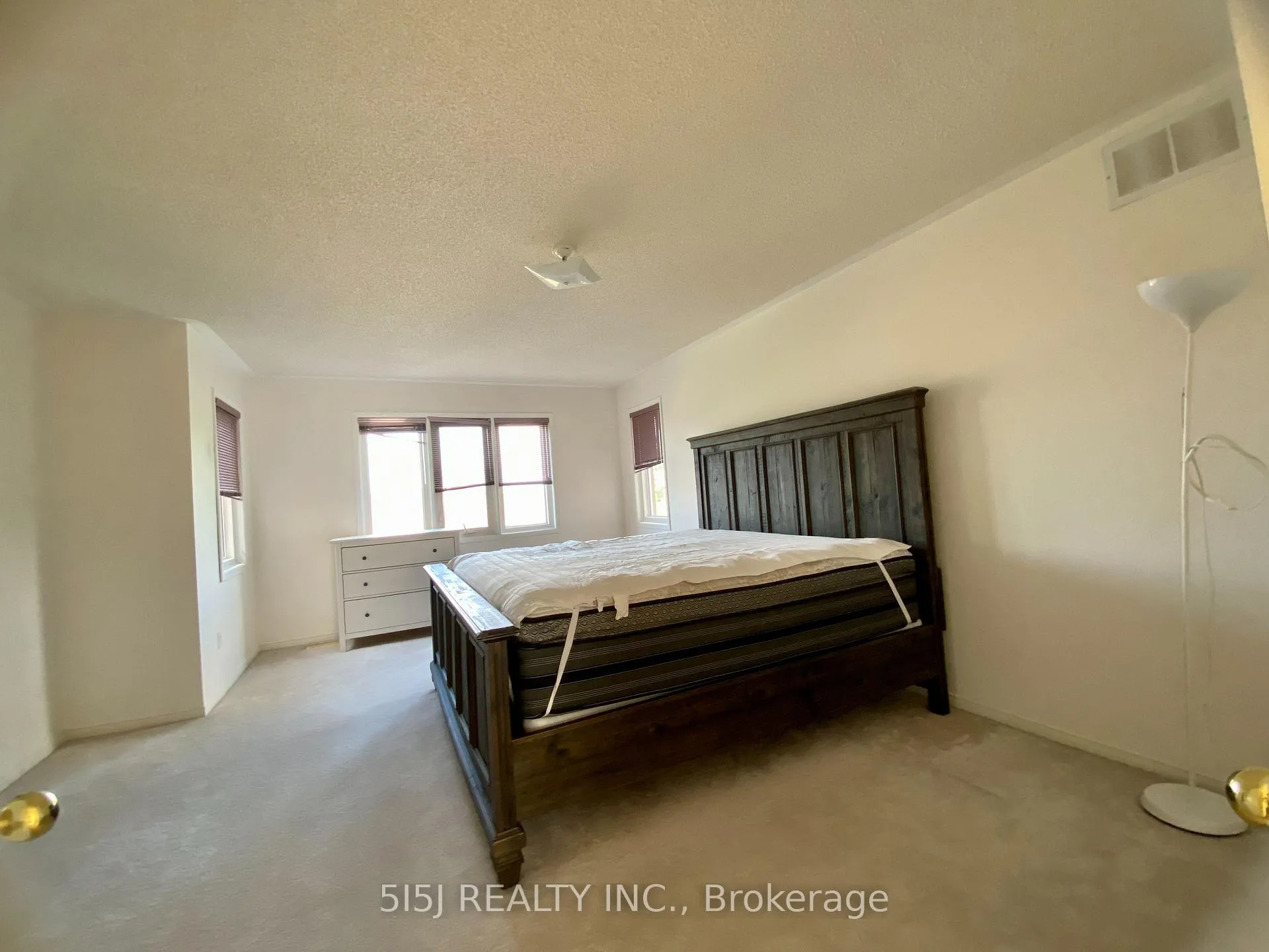 Photo 12 of 45 Turnberry Crescent, Markham, Unionville — HOMEH