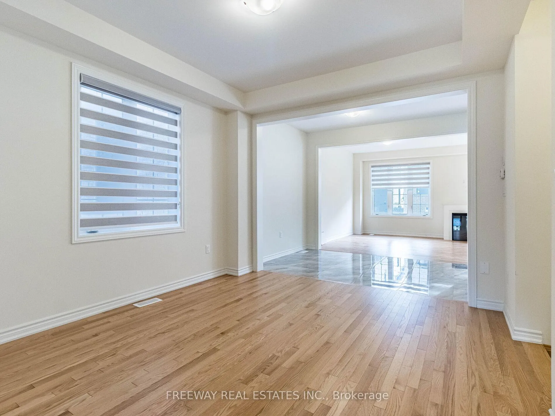 Photo 12 of 36 Sapwood Crescent, Brampton, Snelgrove — HOMEH