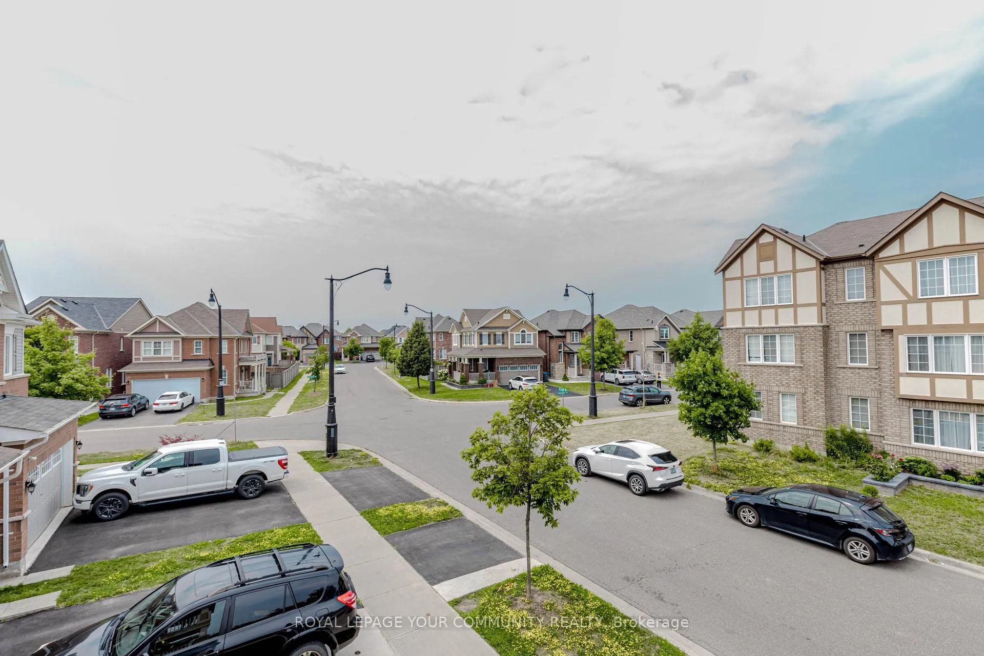 Photo 36 of 13 Allium Road, Brampton, Northwest Brampton — HOMEH