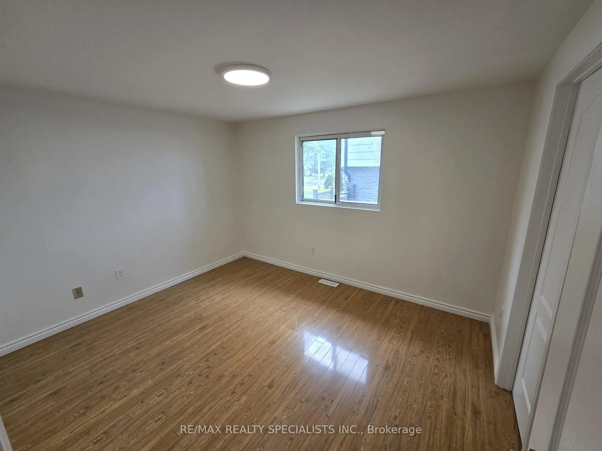 Photo 9 of 2 Grovetree Place, Brampton, Northgate — HOMEH