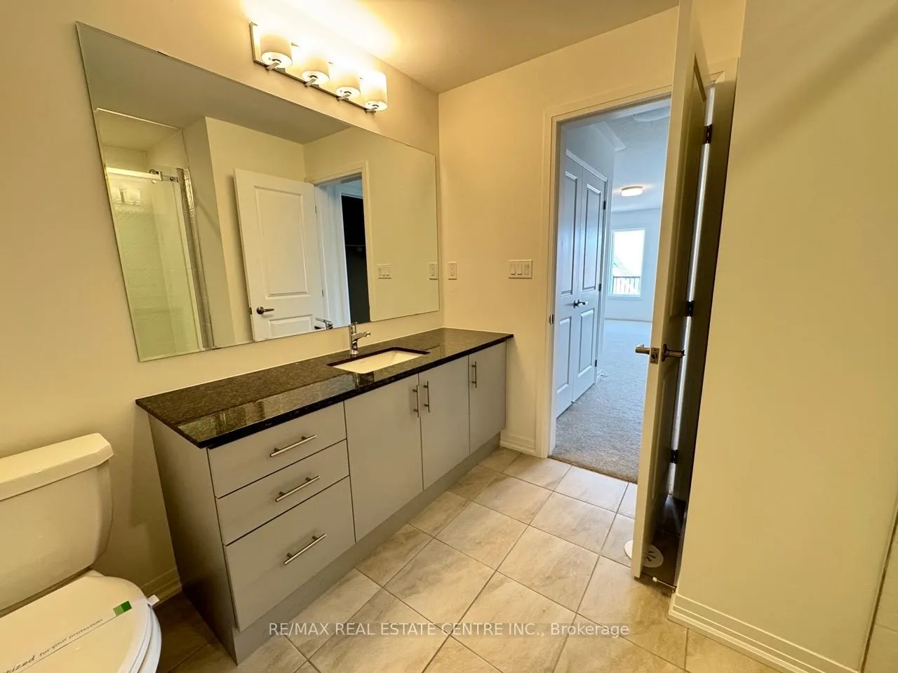 Photo 30 of 9 Kings Hill Drive, Brampton, Northwest Brampton — HOMEH