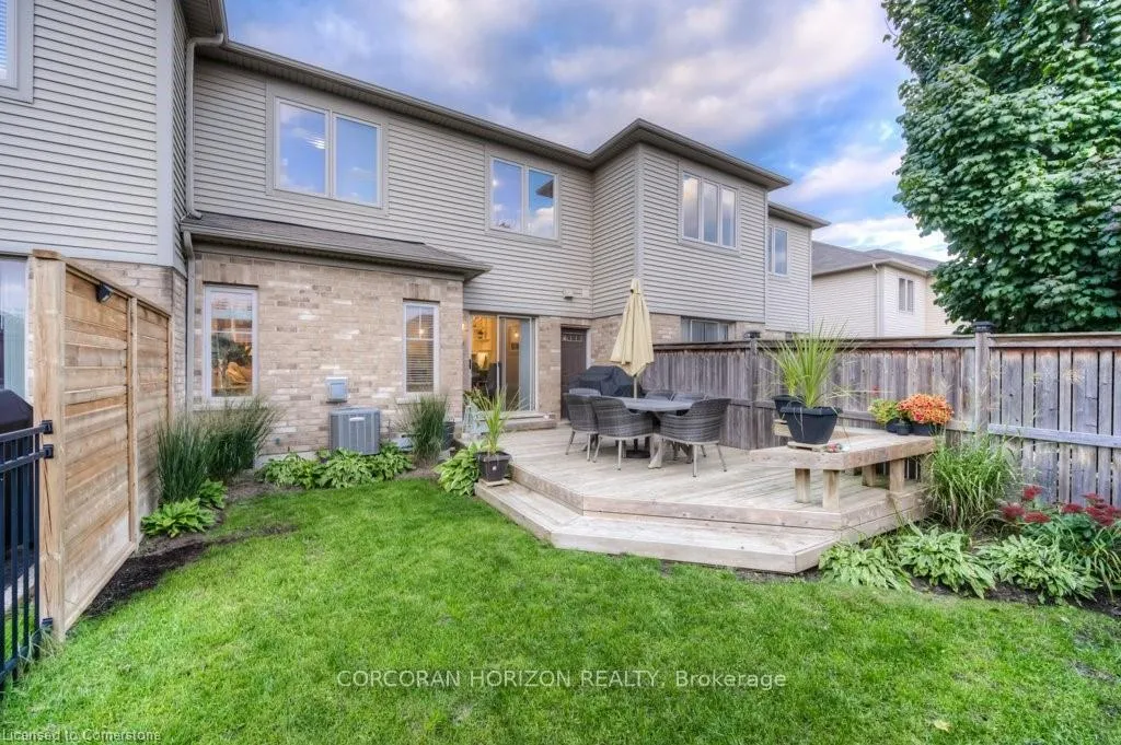 Photo 26 of 58 Condor Street, Kitchener — HOMEH