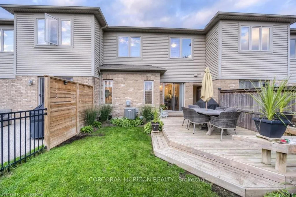 Photo 27 of 58 Condor Street, Kitchener — HOMEH