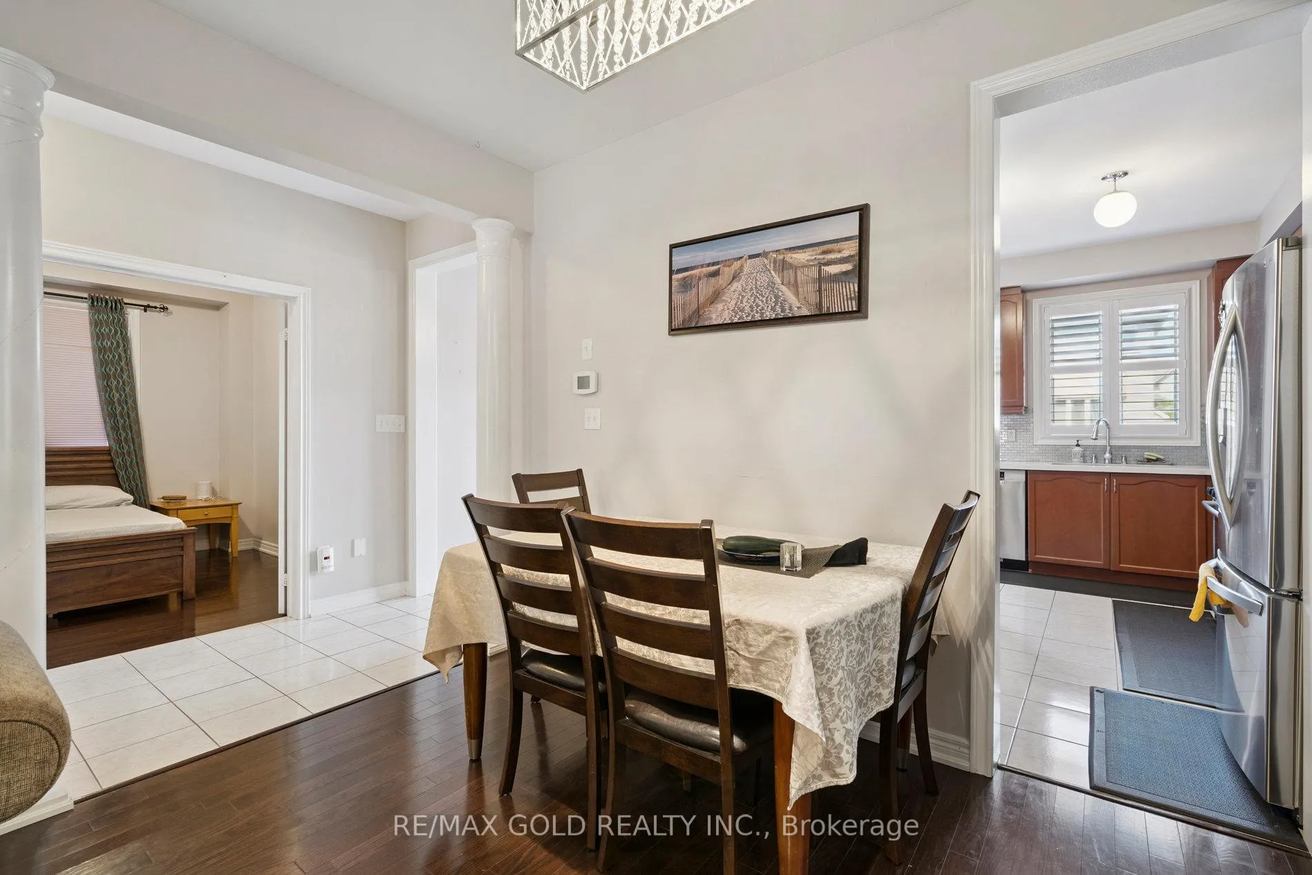 Photo 6 of 32 Goswell Street, Brampton, Bram East — HOMEH