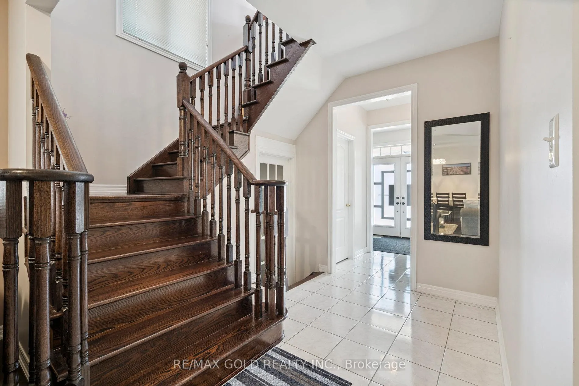 Photo 14 of 32 Goswell Street, Brampton, Bram East — HOMEH