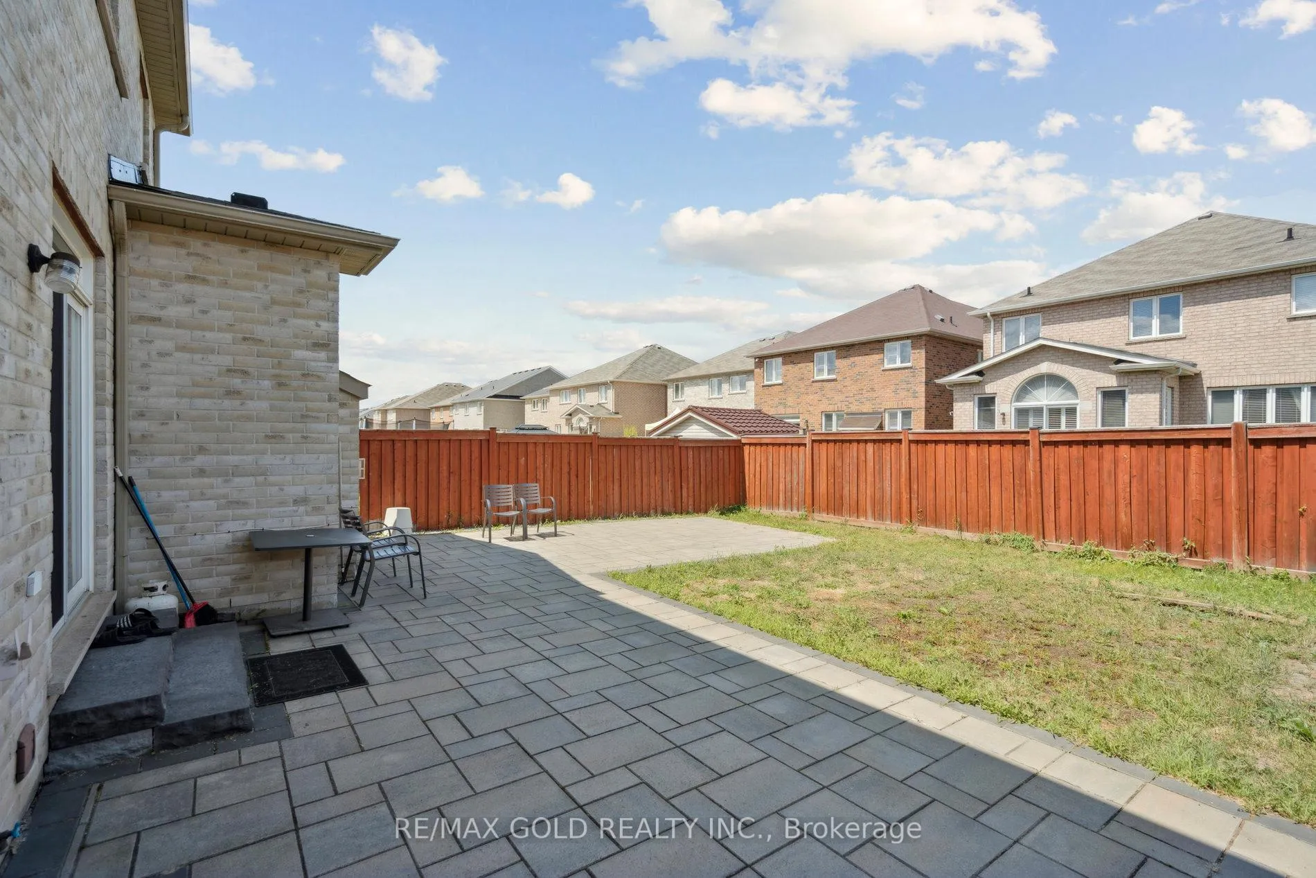 Photo 27 of 32 Goswell Street, Brampton, Bram East — HOMEH