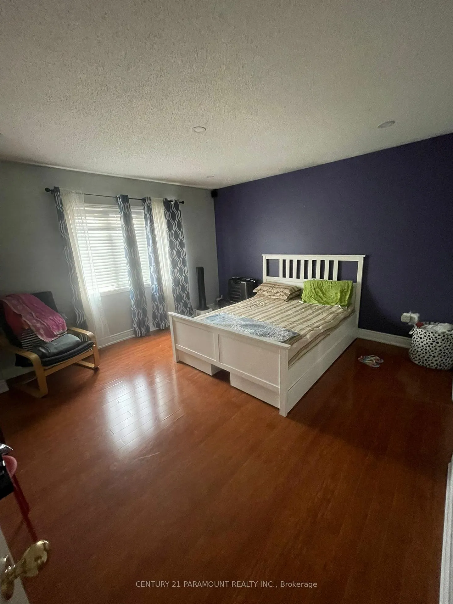 Photo 8 of 113 River Rock Crescent, Brampton, Fletcher's Meadow — HOMEH