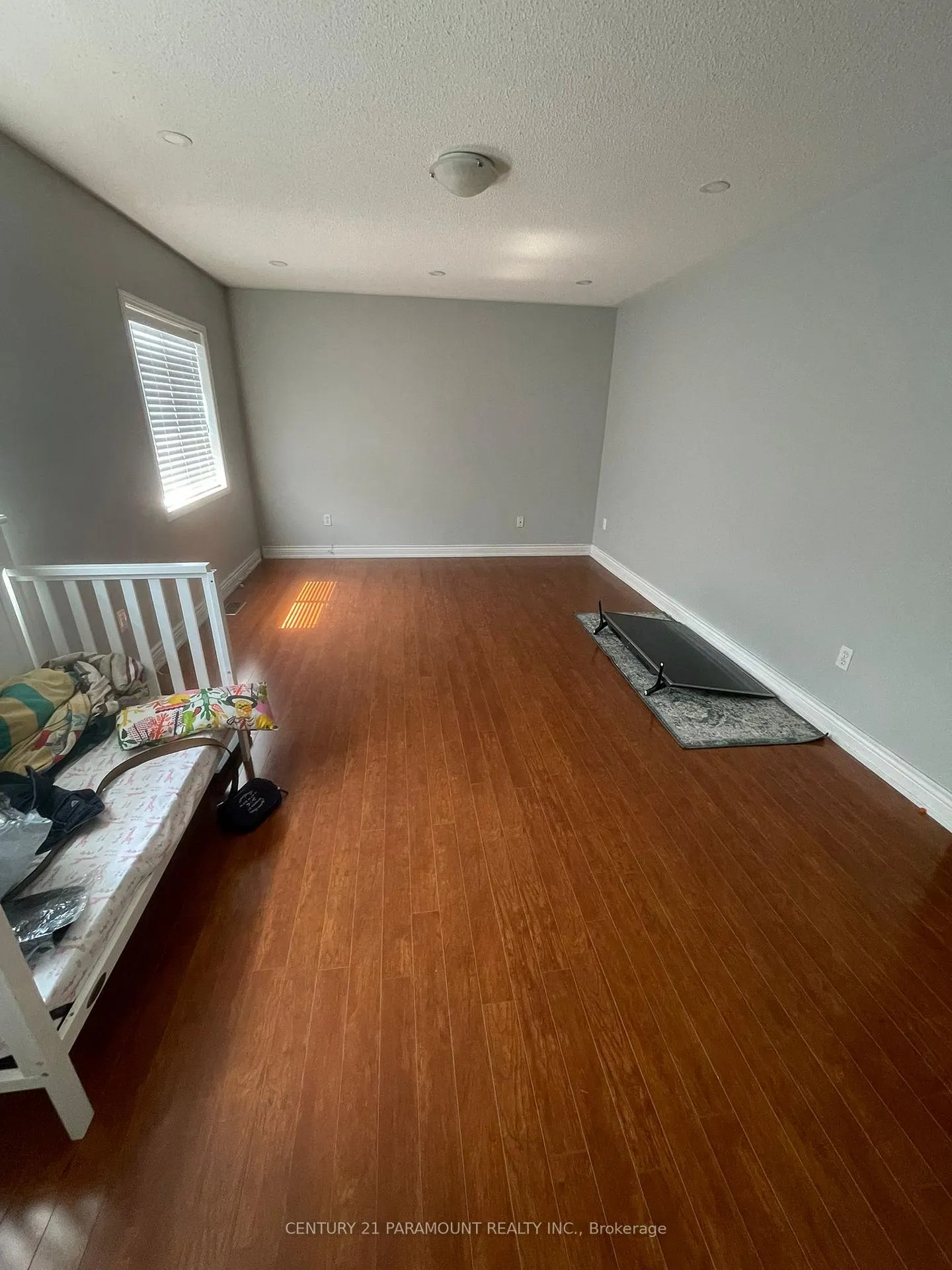 Photo 9 of 113 River Rock Crescent, Brampton, Fletcher's Meadow — HOMEH