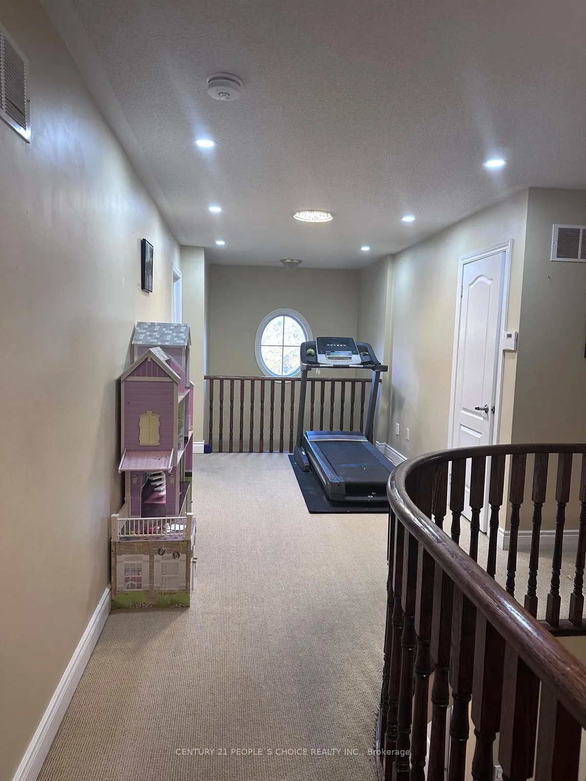 Photo 9 of 5 Hugo Road, Brampton, Vales of Castlemore North — HOMEH