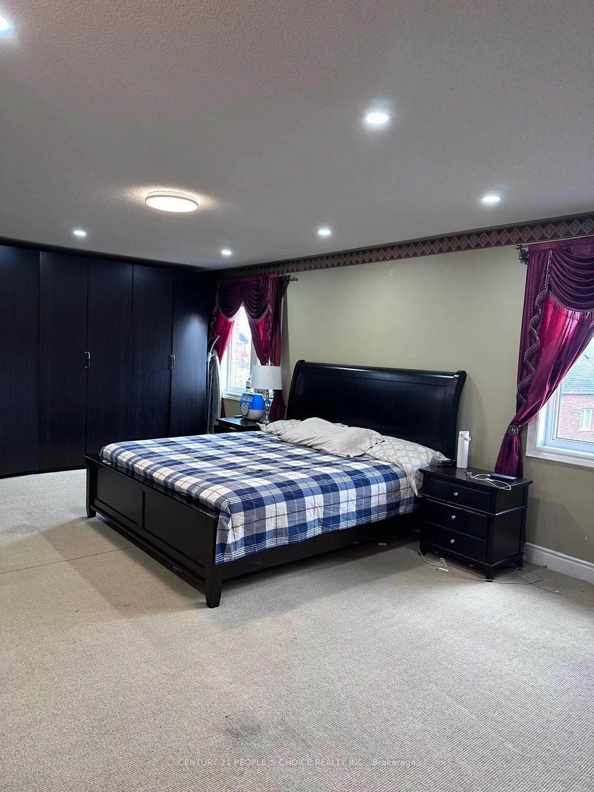 Photo 13 of 5 Hugo Road, Brampton, Vales of Castlemore North — HOMEH