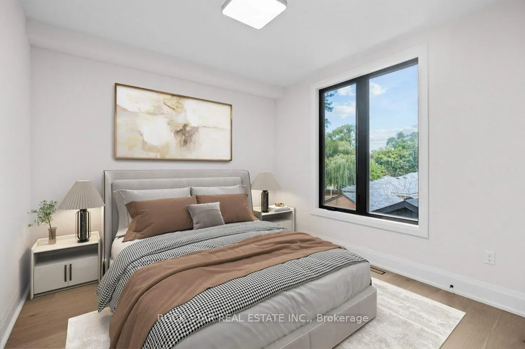 Photo 17 of 21 Clare Avenue, Hamilton, Hamilton Beach — HOMEH