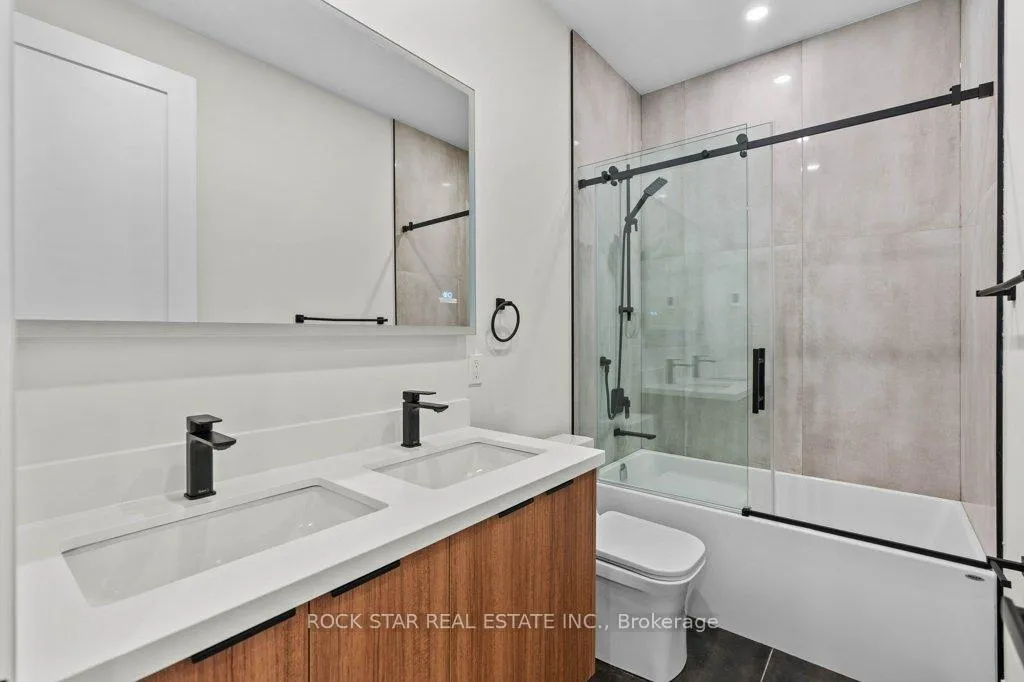 Photo 19 of 21 Clare Avenue, Hamilton, Hamilton Beach — HOMEH
