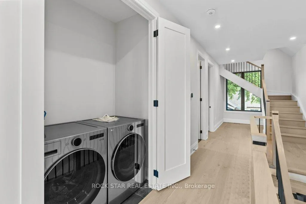 Photo 26 of 21 Clare Avenue, Hamilton, Hamilton Beach — HOMEH