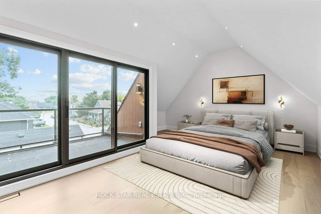 Photo 29 of 21 Clare Avenue, Hamilton, Hamilton Beach — HOMEH