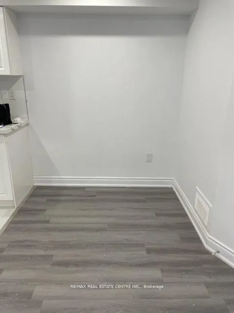 Photo 4 of 11 Kilkarrin Road, Brampton, Northwest Brampton — HOMEH