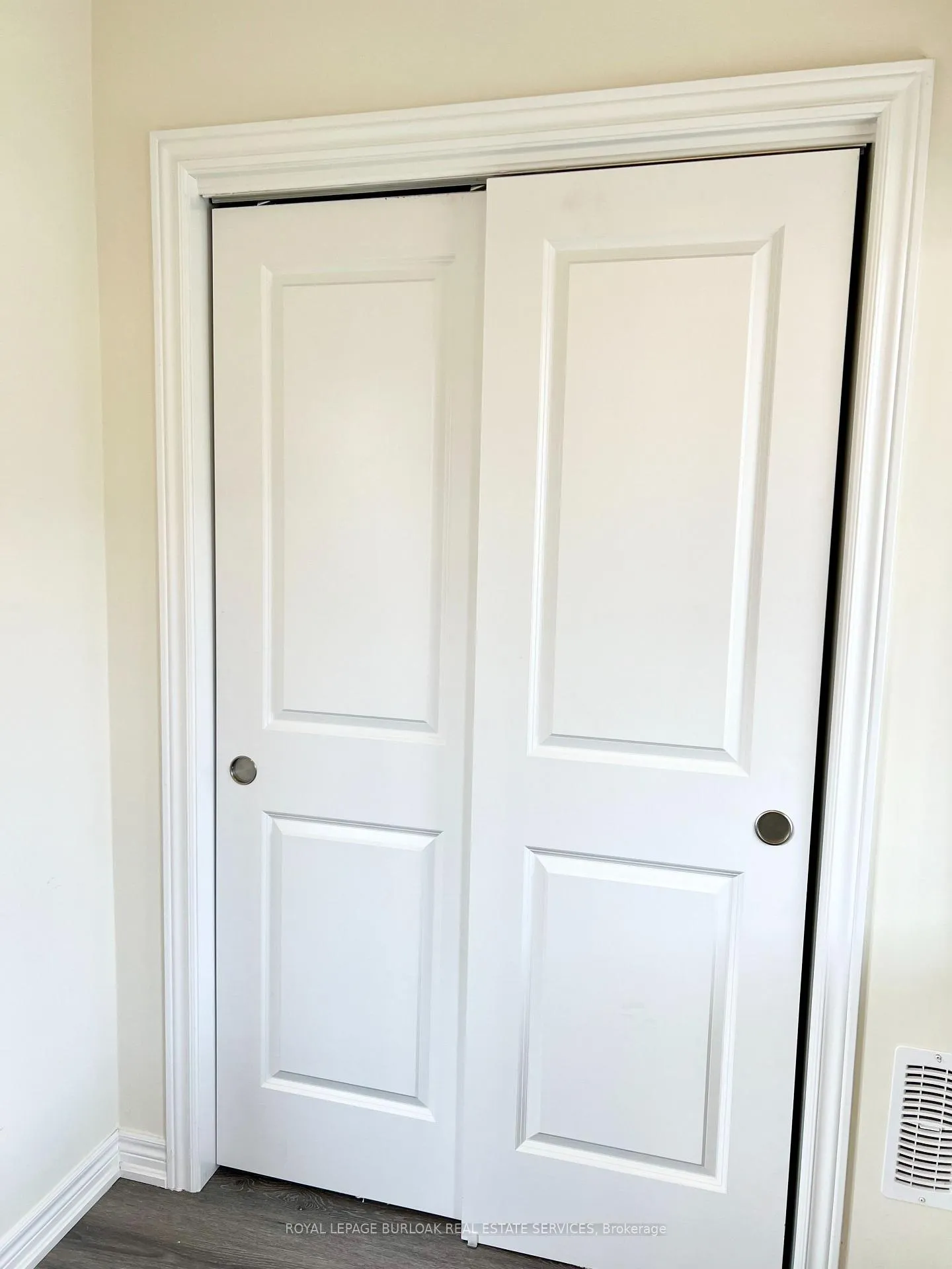 Photo 3 of 160 Sonoma Lane, Hamilton, Winona — HOMEH