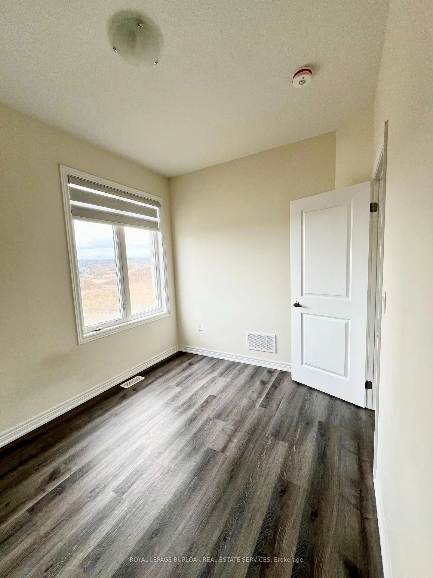 Photo 9 of 160 Sonoma Lane, Hamilton, Winona — HOMEH