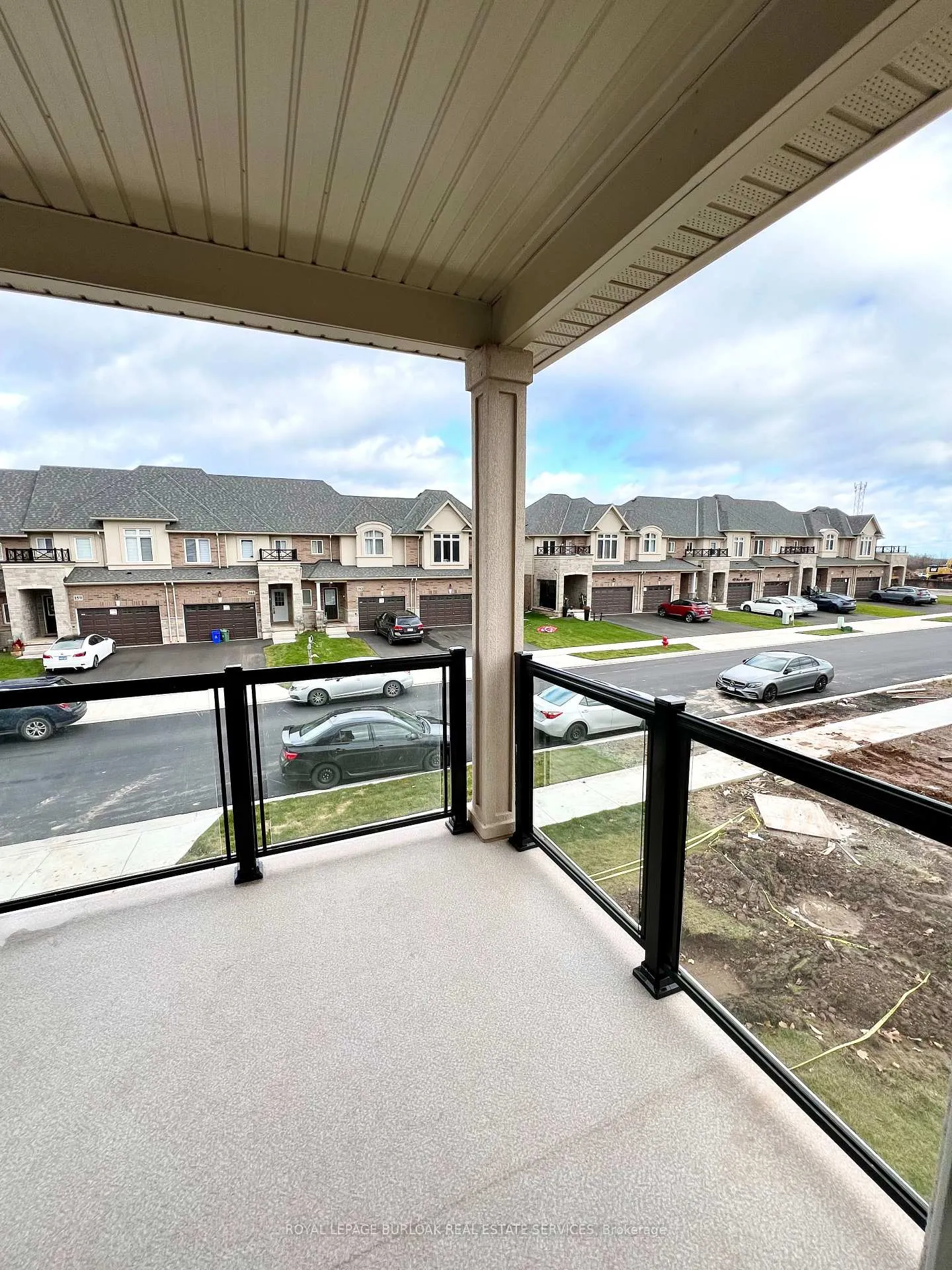 Photo 11 of 160 Sonoma Lane, Hamilton, Winona — HOMEH