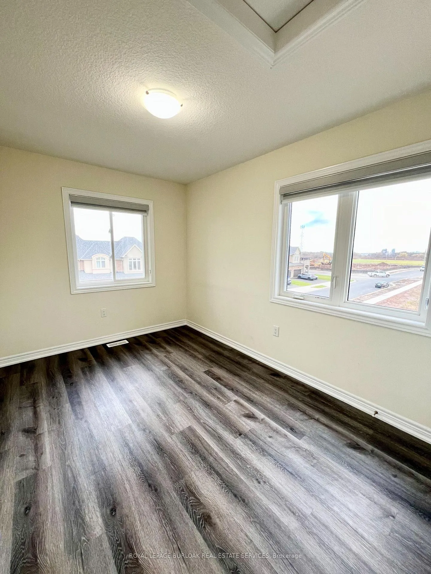 Photo 13 of 160 Sonoma Lane, Hamilton, Winona — HOMEH