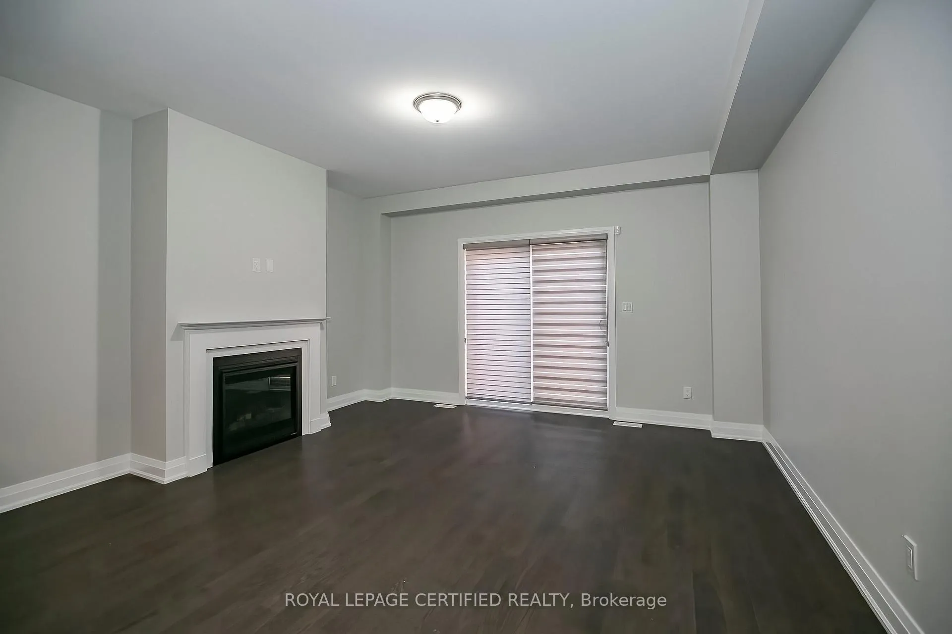 Photo 15 of 34 Dalbeattie Drive, Brampton, Bram West — HOMEH