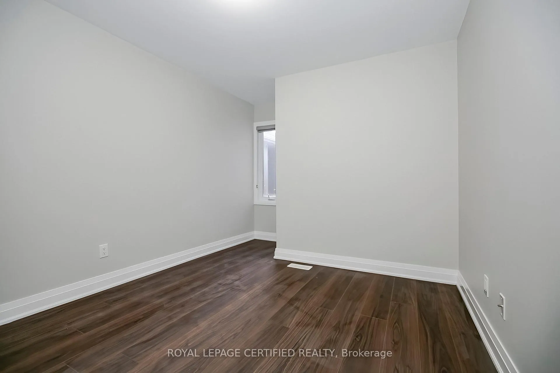 Photo 31 of 34 Dalbeattie Drive, Brampton, Bram West — HOMEH