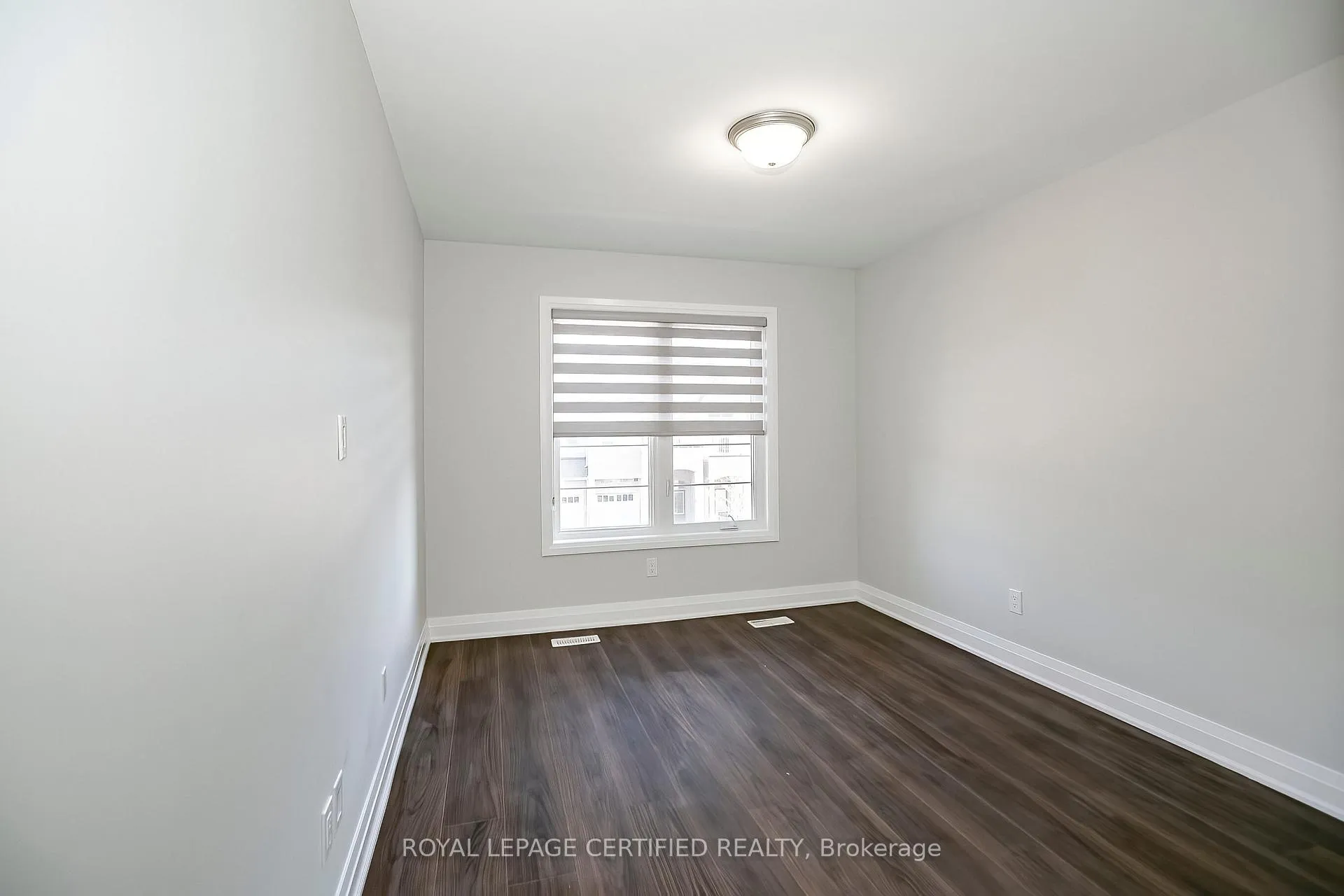 Photo 38 of 34 Dalbeattie Drive, Brampton, Bram West — HOMEH