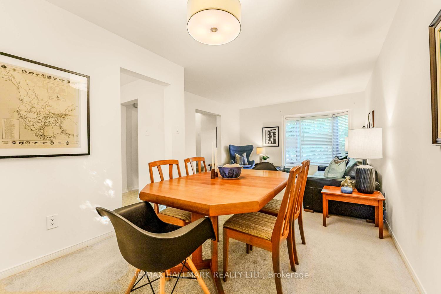 Photo 11 of 2143 Hunt Crescent, Burlington, Headon — HOMEH