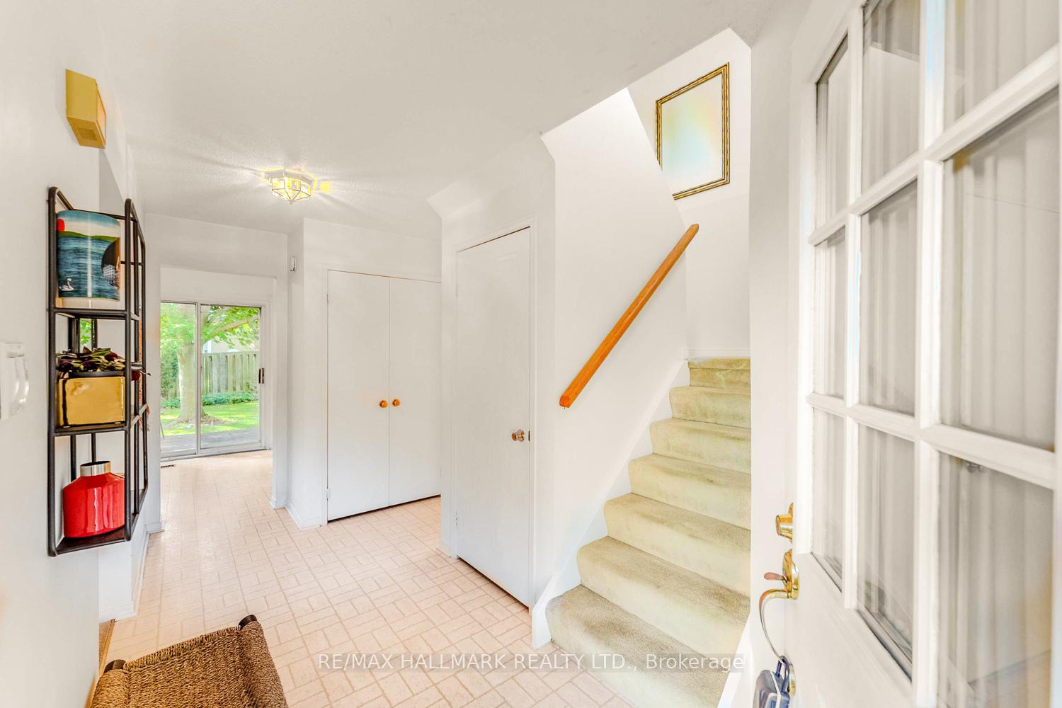 Photo 20 of 2143 Hunt Crescent, Burlington, Headon — HOMEH
