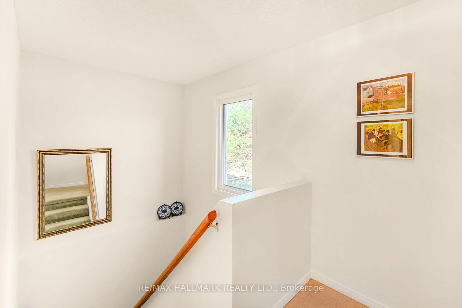 Photo 21 of 2143 Hunt Crescent, Burlington, Headon — HOMEH