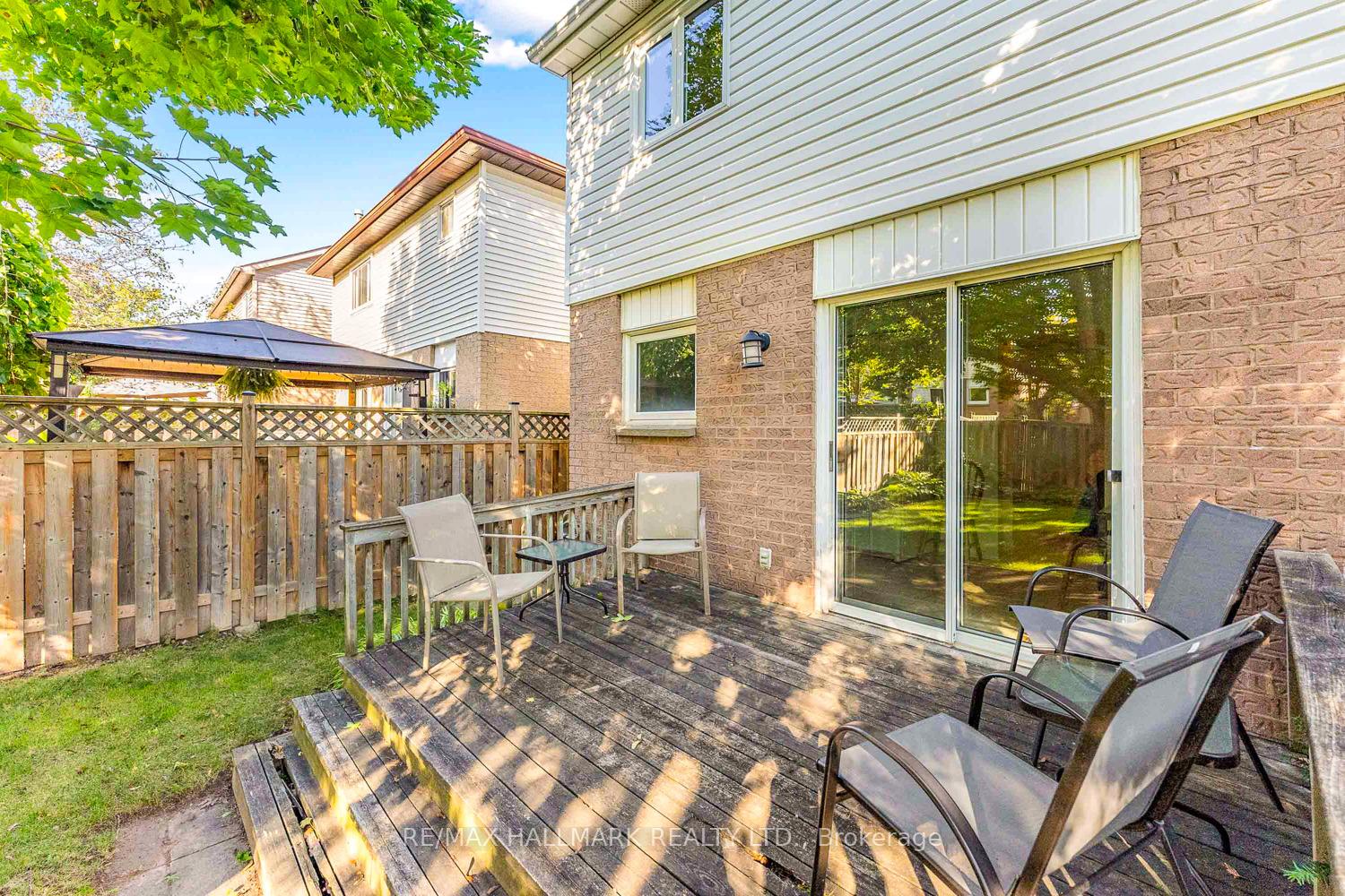 Photo 42 of 2143 Hunt Crescent, Burlington, Headon — HOMEH