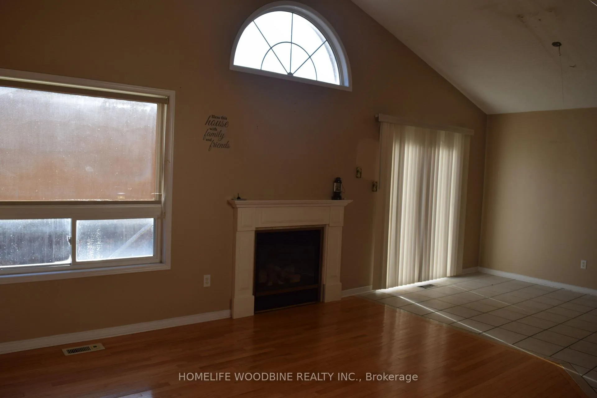 Photo 3 of 39 Feather Reed Way, Brampton, Sandringham-Wellington — HOMEH