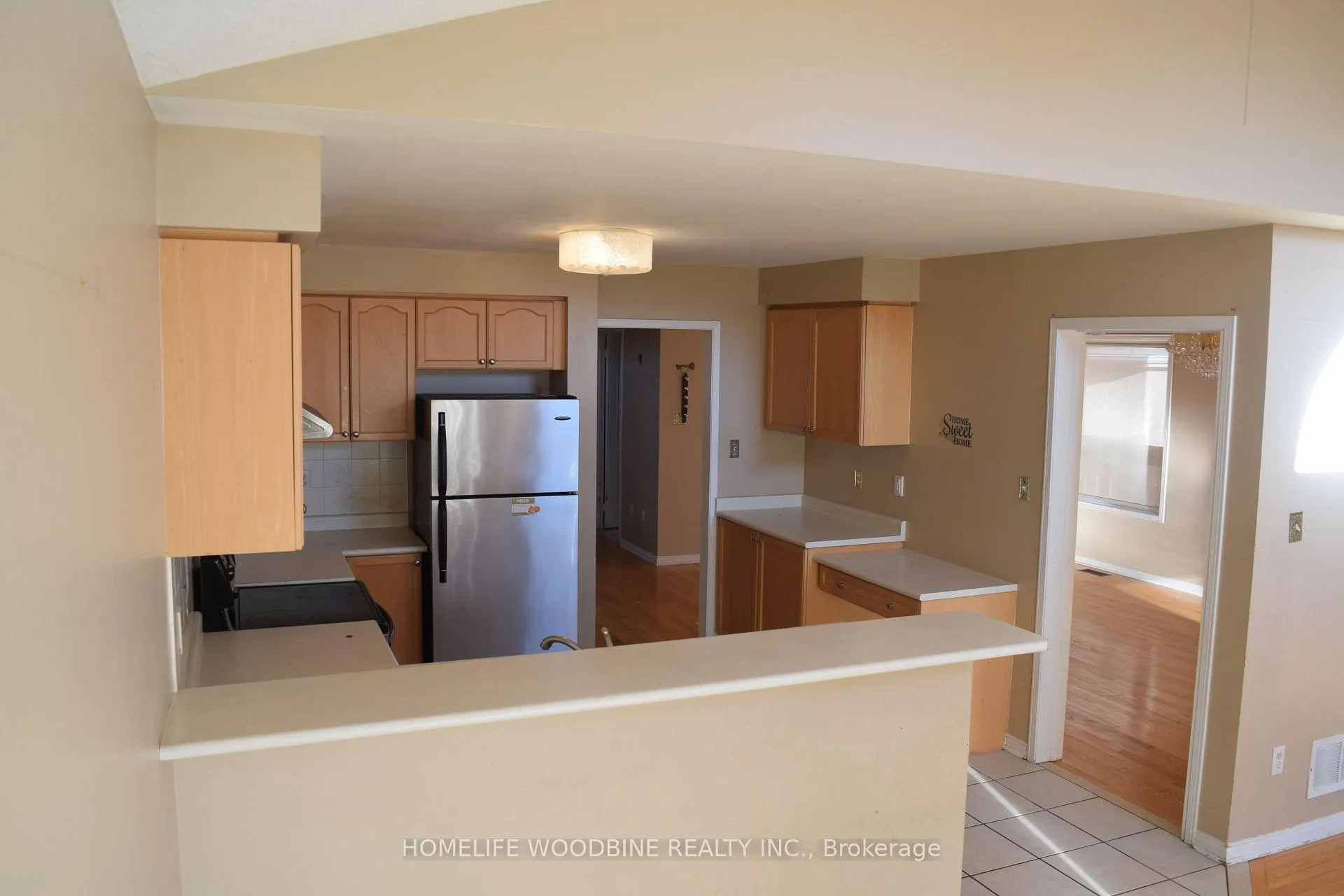 Photo 5 of 39 Feather Reed Way, Brampton, Sandringham-Wellington — HOMEH
