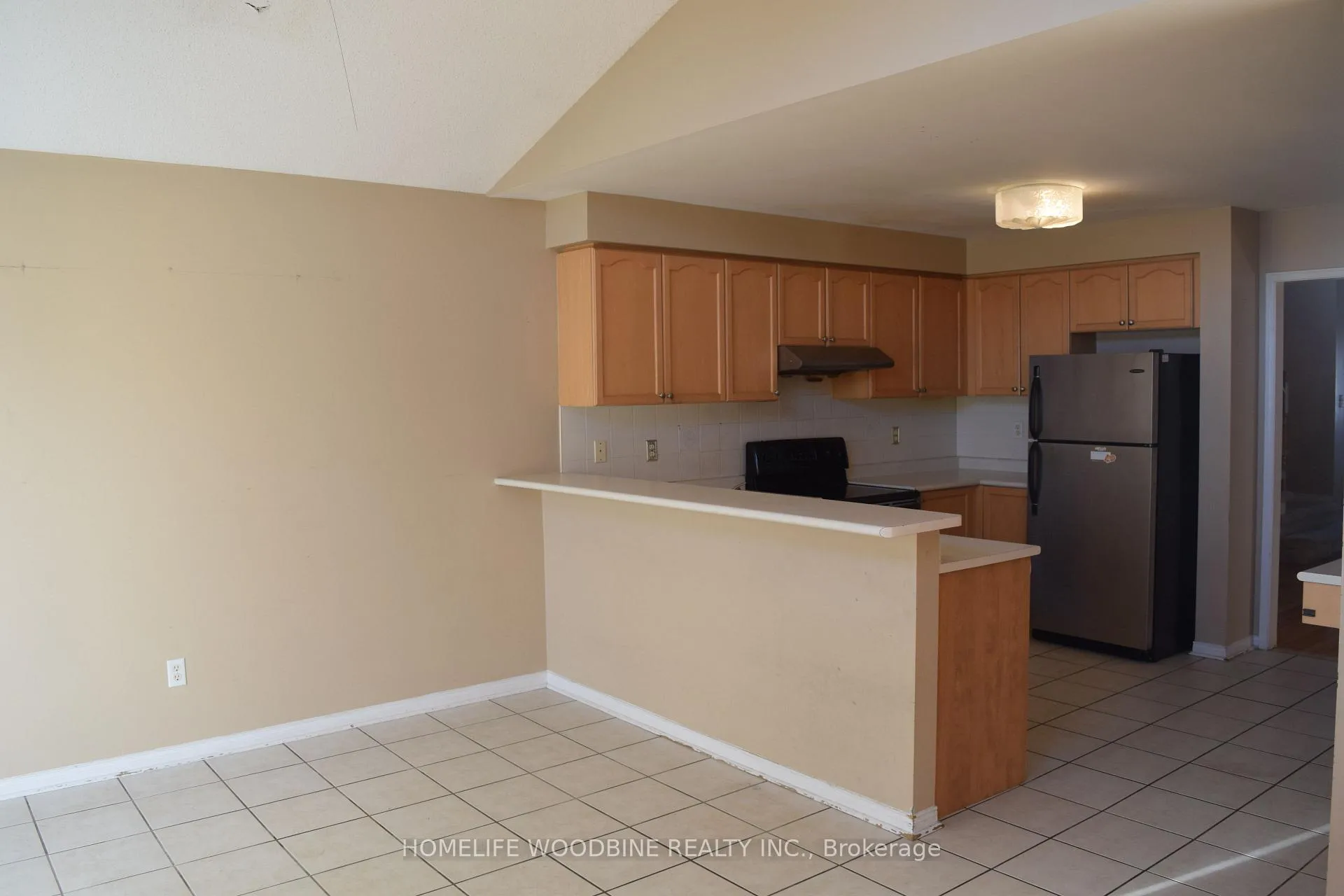 Photo 6 of 39 Feather Reed Way, Brampton, Sandringham-Wellington — HOMEH
