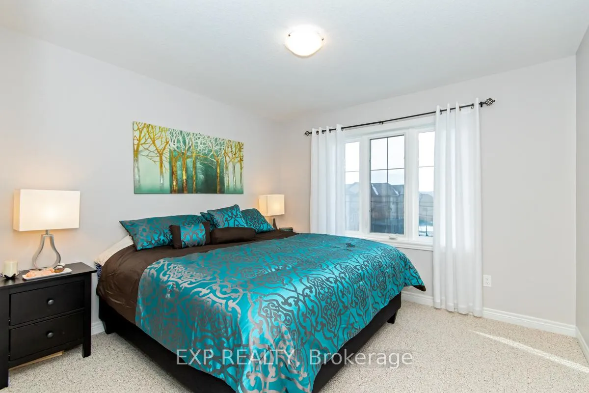 Photo 19 of 1 Lakefront Drive, Hamilton, Lakeshore — HOMEH