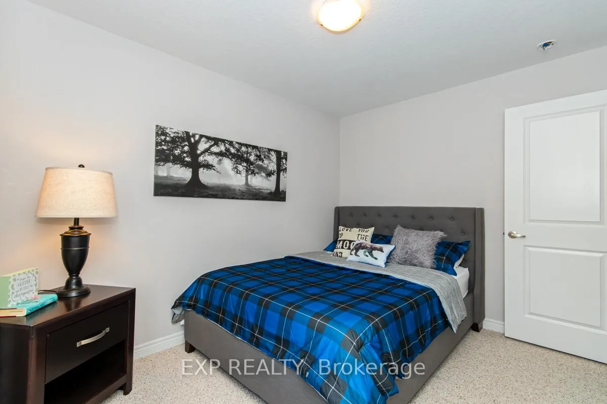 Photo 22 of 1 Lakefront Drive, Hamilton, Lakeshore — HOMEH