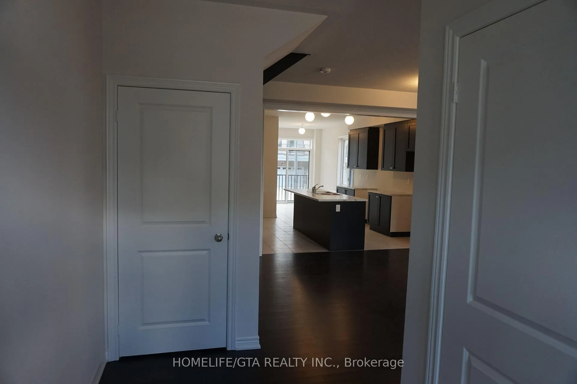 Photo 3 of 2682 Delphinium Trail, Pickering, Rural Pickering — HOMEH