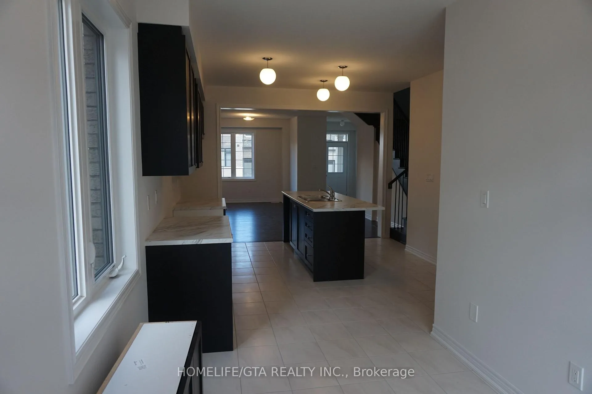 Photo 8 of 2682 Delphinium Trail, Pickering, Rural Pickering — HOMEH