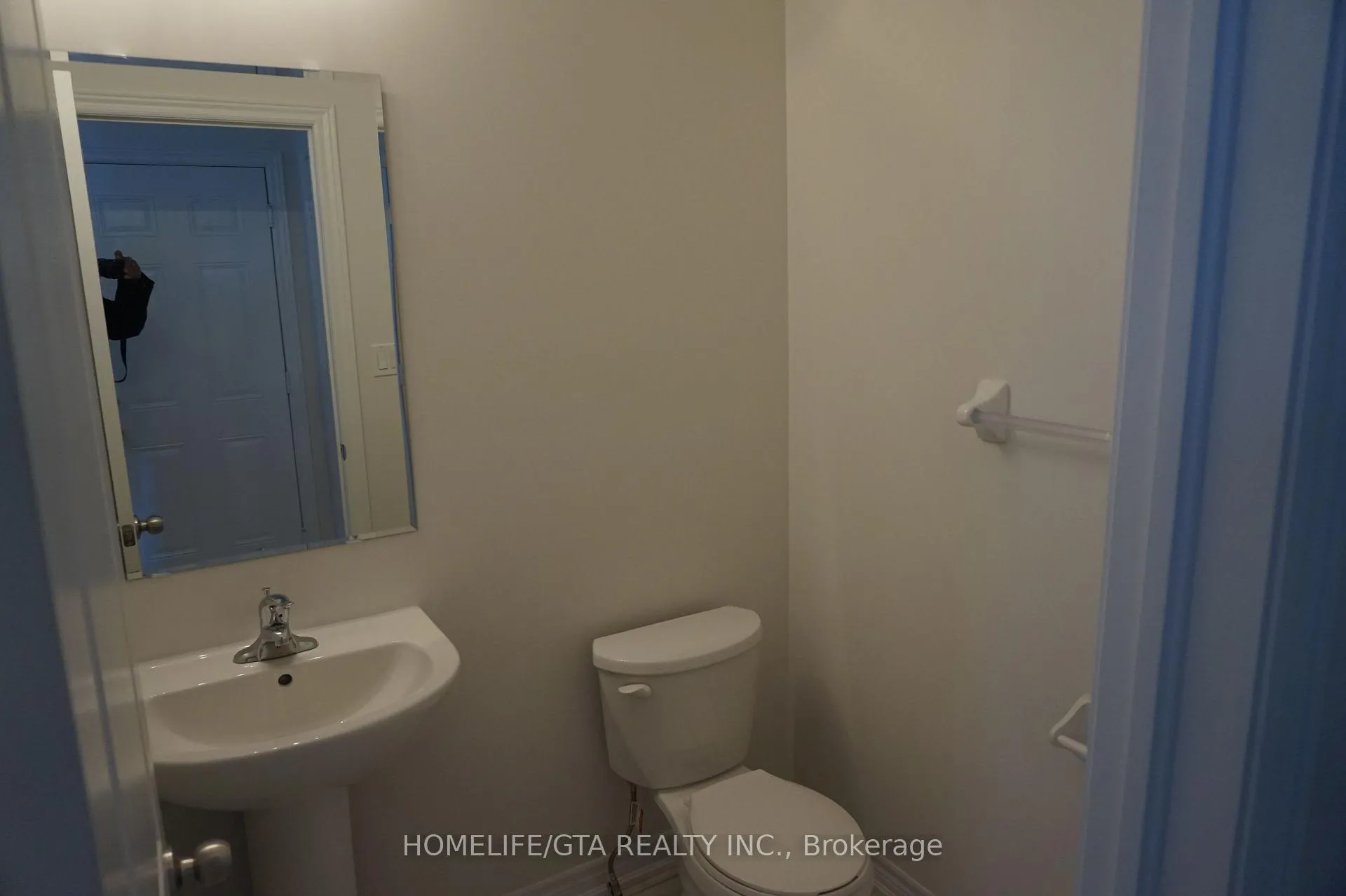 Photo 10 of 2682 Delphinium Trail, Pickering, Rural Pickering — HOMEH