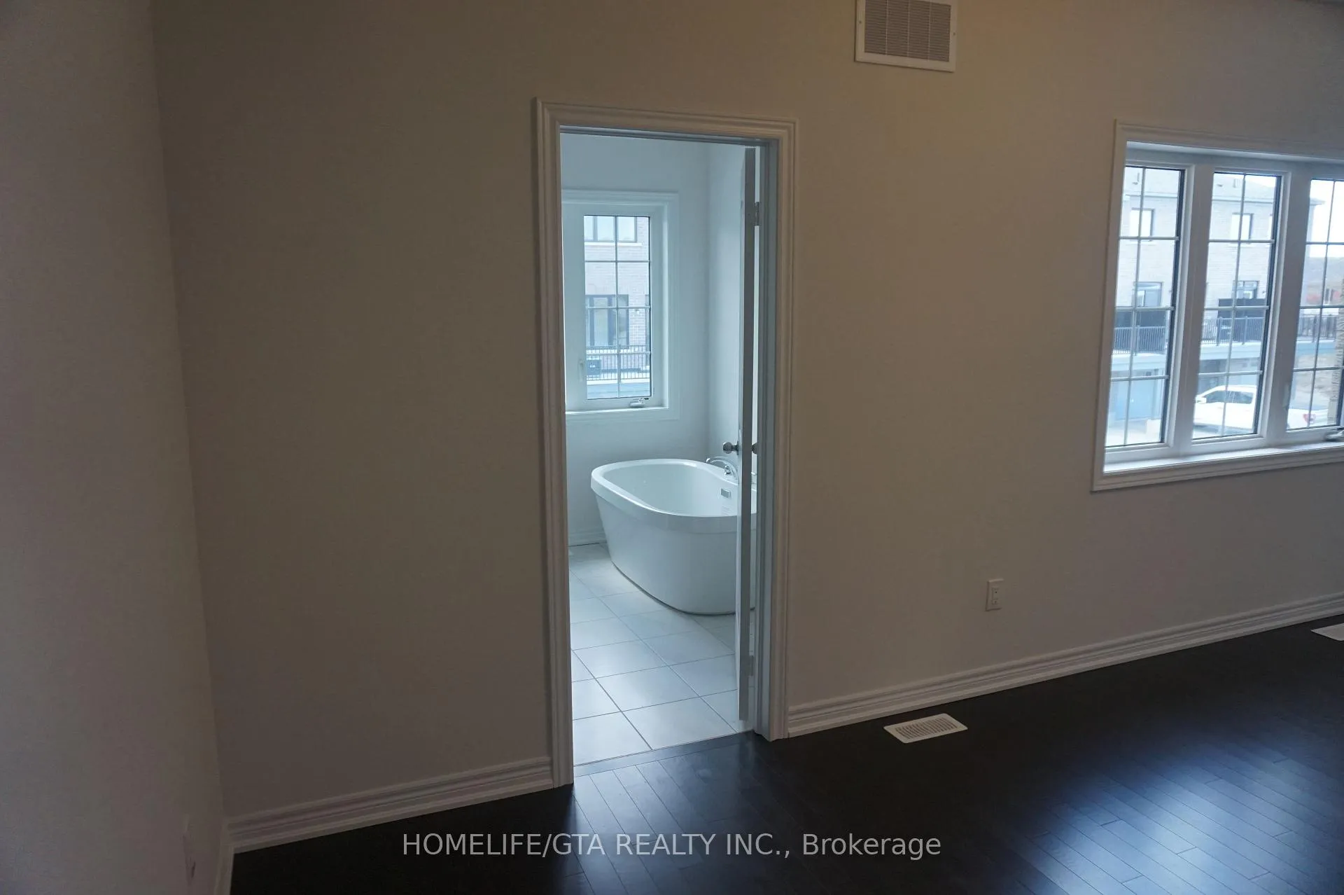 Photo 17 of 2682 Delphinium Trail, Pickering, Rural Pickering — HOMEH