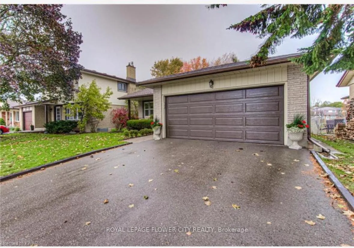 Photo 1 of 160 Westheights Drive, Kitchener — HOMEH