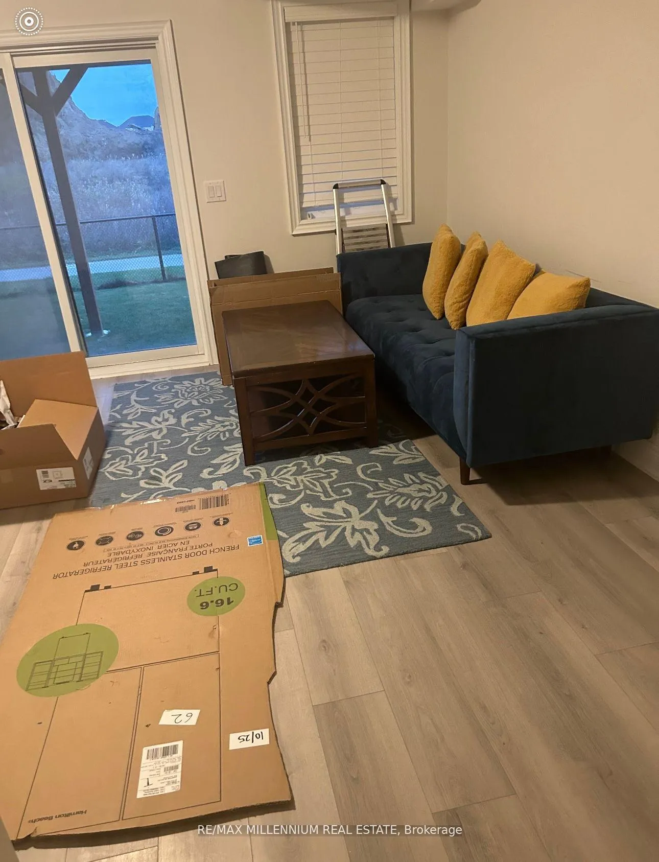 Photo 2 of 42 Stillwell Crescent, Brampton, Sandringham-Wellington — HOMEH