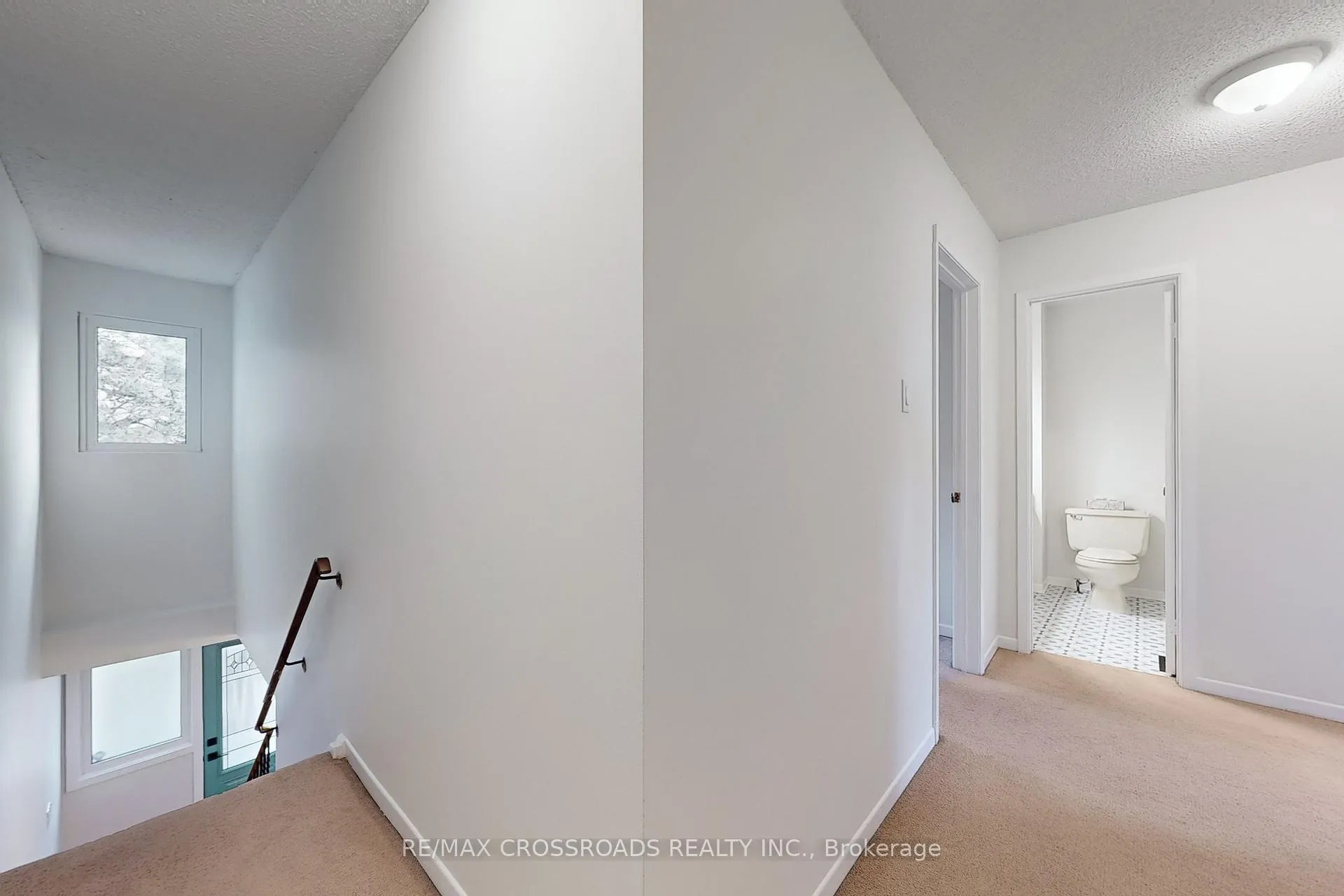 Photo 17 of 726 York Hill Boulevard, Vaughan, Crestwood-Springfarm-Yorkhill — HOMEH