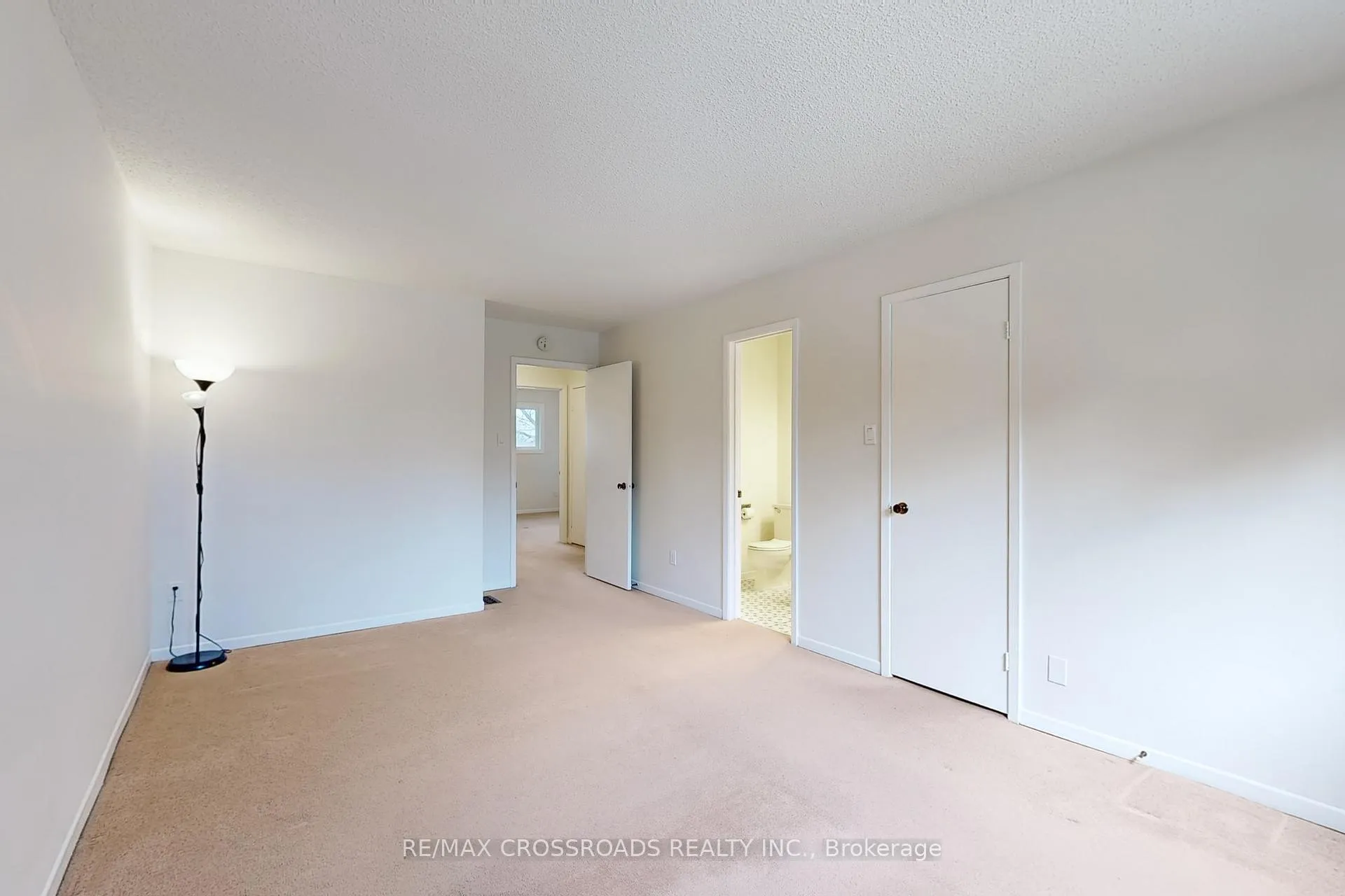 Photo 20 of 726 York Hill Boulevard, Vaughan, Crestwood-Springfarm-Yorkhill — HOMEH