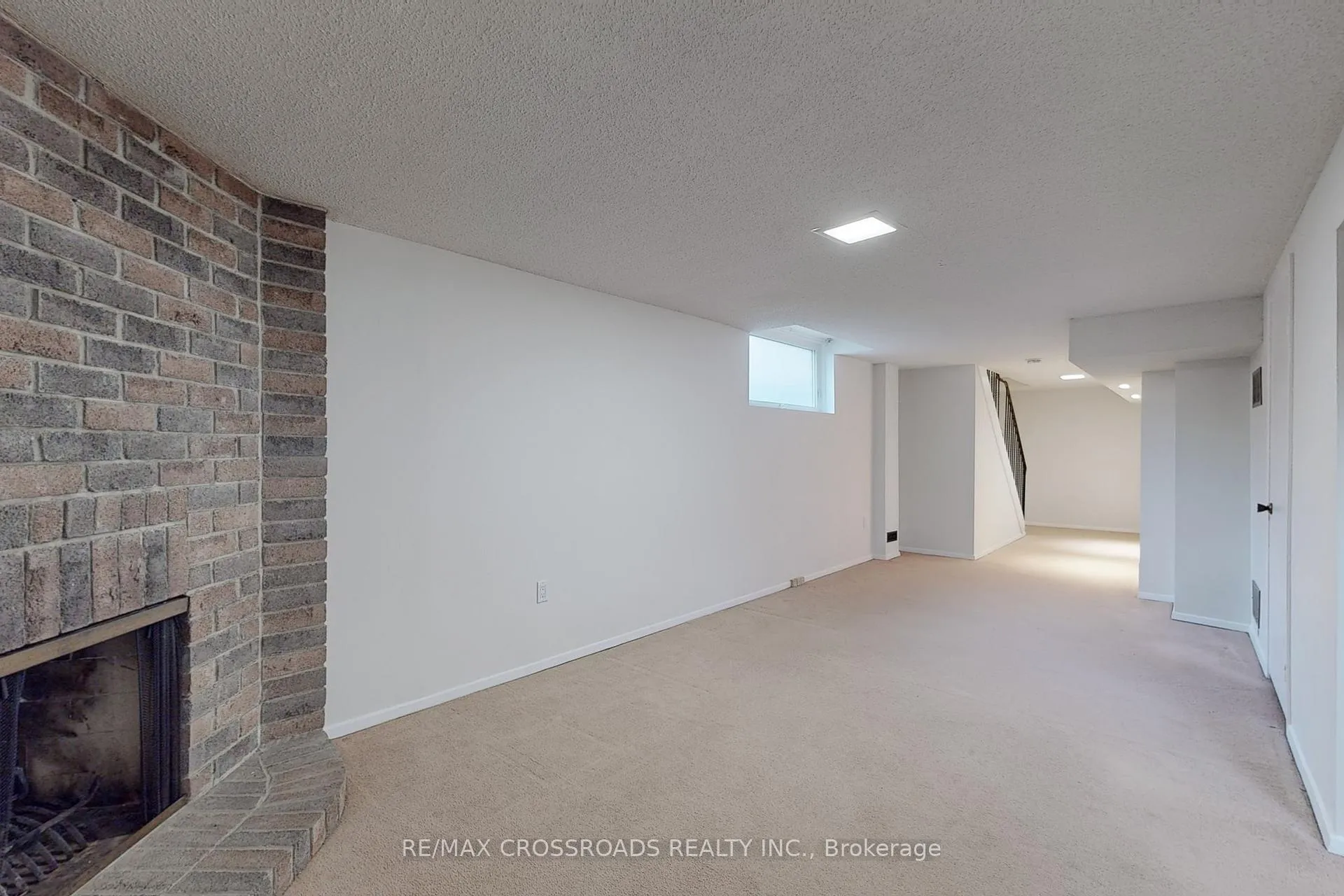 Photo 31 of 726 York Hill Boulevard, Vaughan, Crestwood-Springfarm-Yorkhill — HOMEH