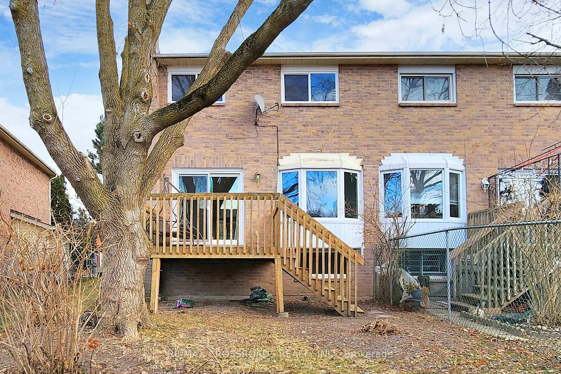 Photo 36 of 726 York Hill Boulevard, Vaughan, Crestwood-Springfarm-Yorkhill — HOMEH