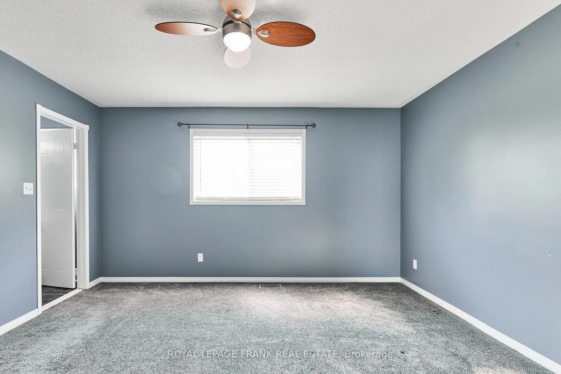 Photo 13 of 41 Anchorage Avenue, Whitby, Port Whitby — HOMEH