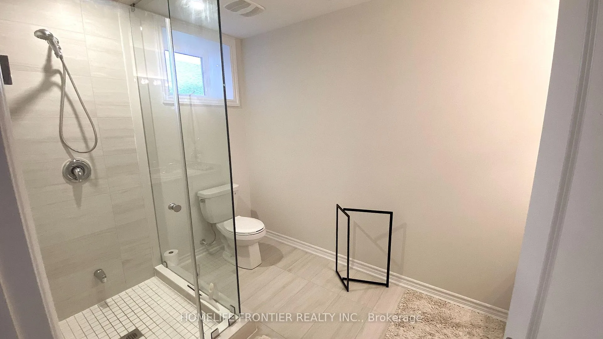 Photo 14 of 93 Sun Valley Avenue, Wasaga Beach — HOMEH